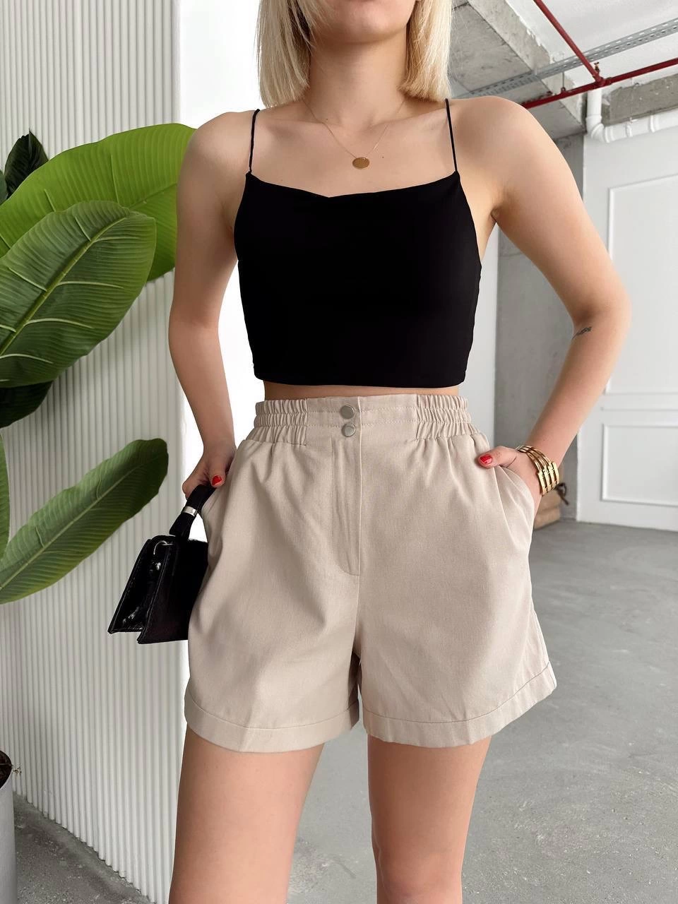 Çıtçıtlı gabardin şort