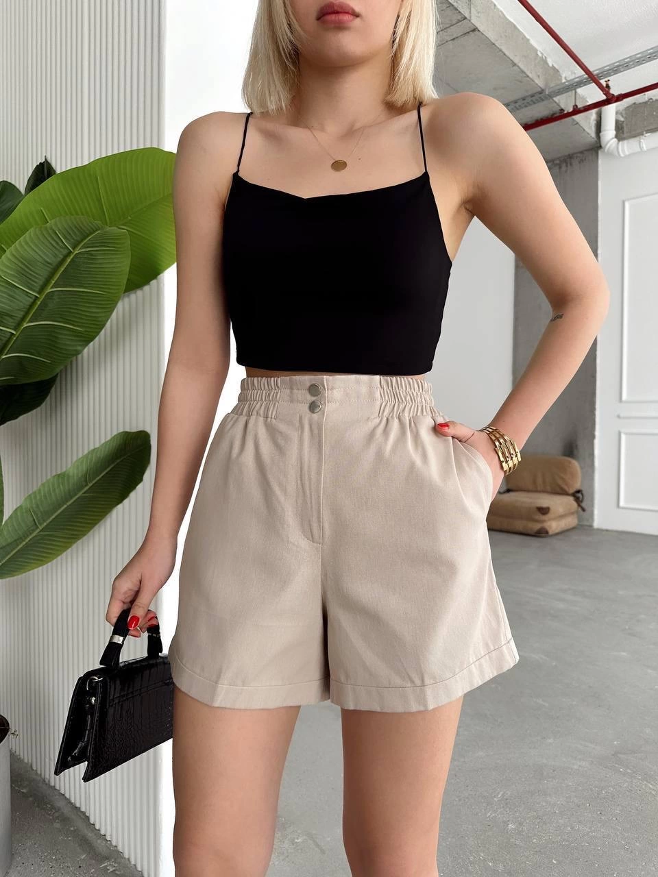 Çıtçıtlı gabardin şort