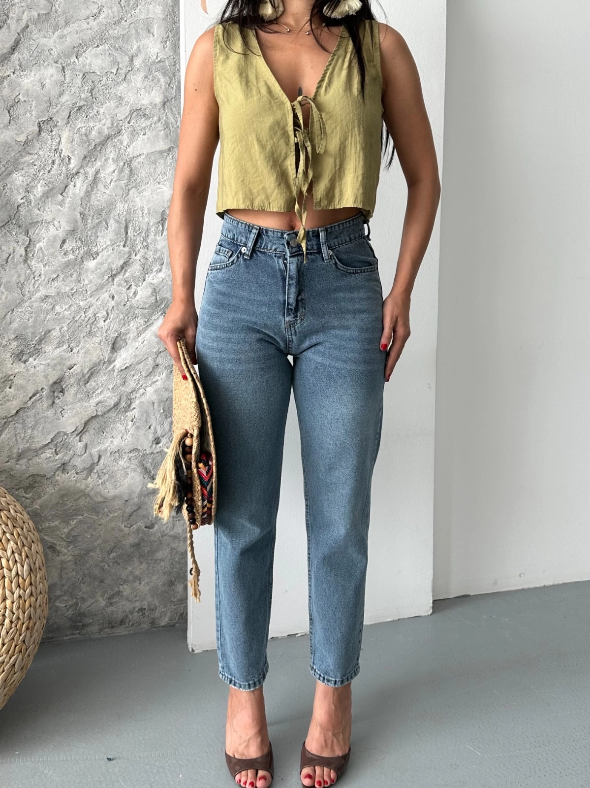 Mom fit bıyık kar yıkama jeans pantolon koyu mavi d2006
