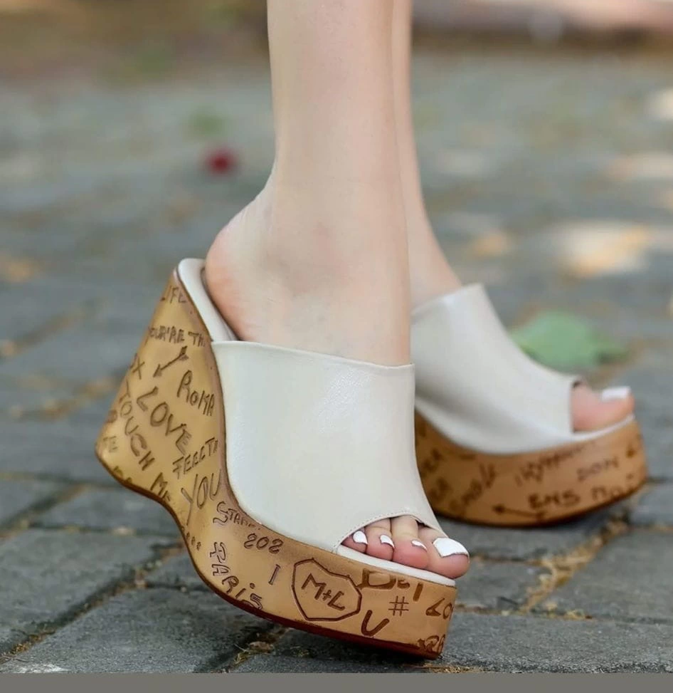 Silya Bej Cilt Dolgu Topuk Terlik