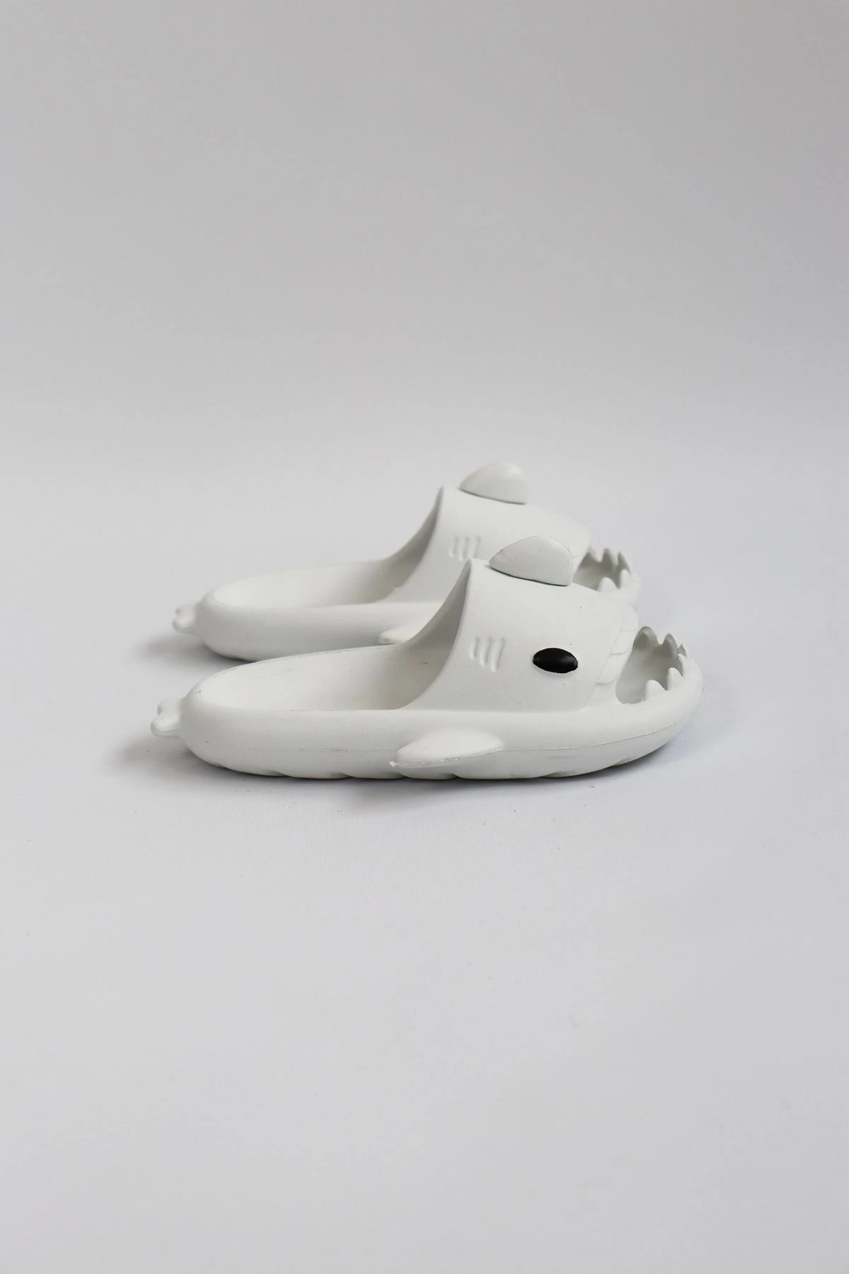 WG500 Köpekbalığı Beyaz Unisex Tam Ortopedik Terlik Shark Slides Cocuk