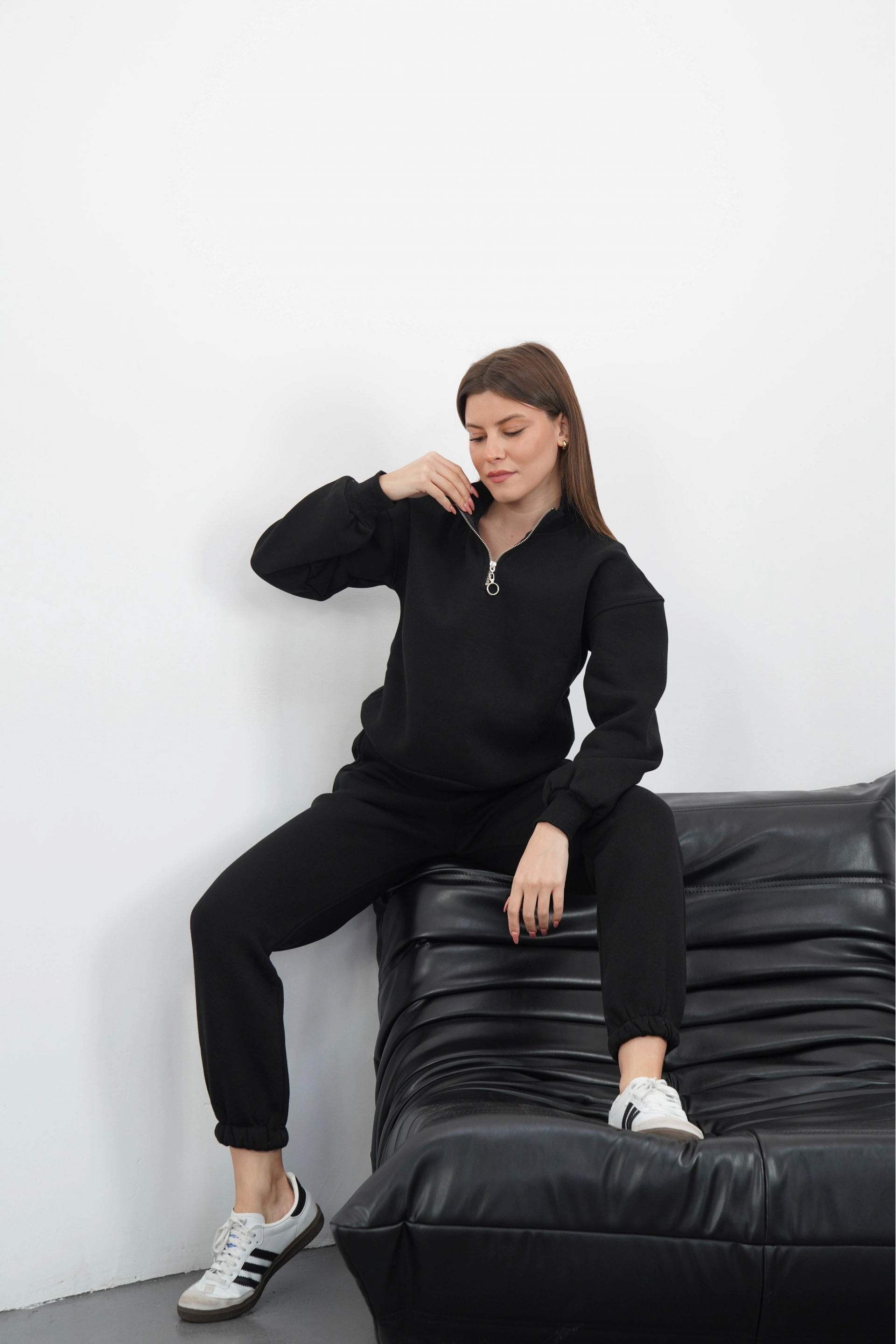 3 iplik içi Şardonlu yarım fermuarlı alt üst takım siyah