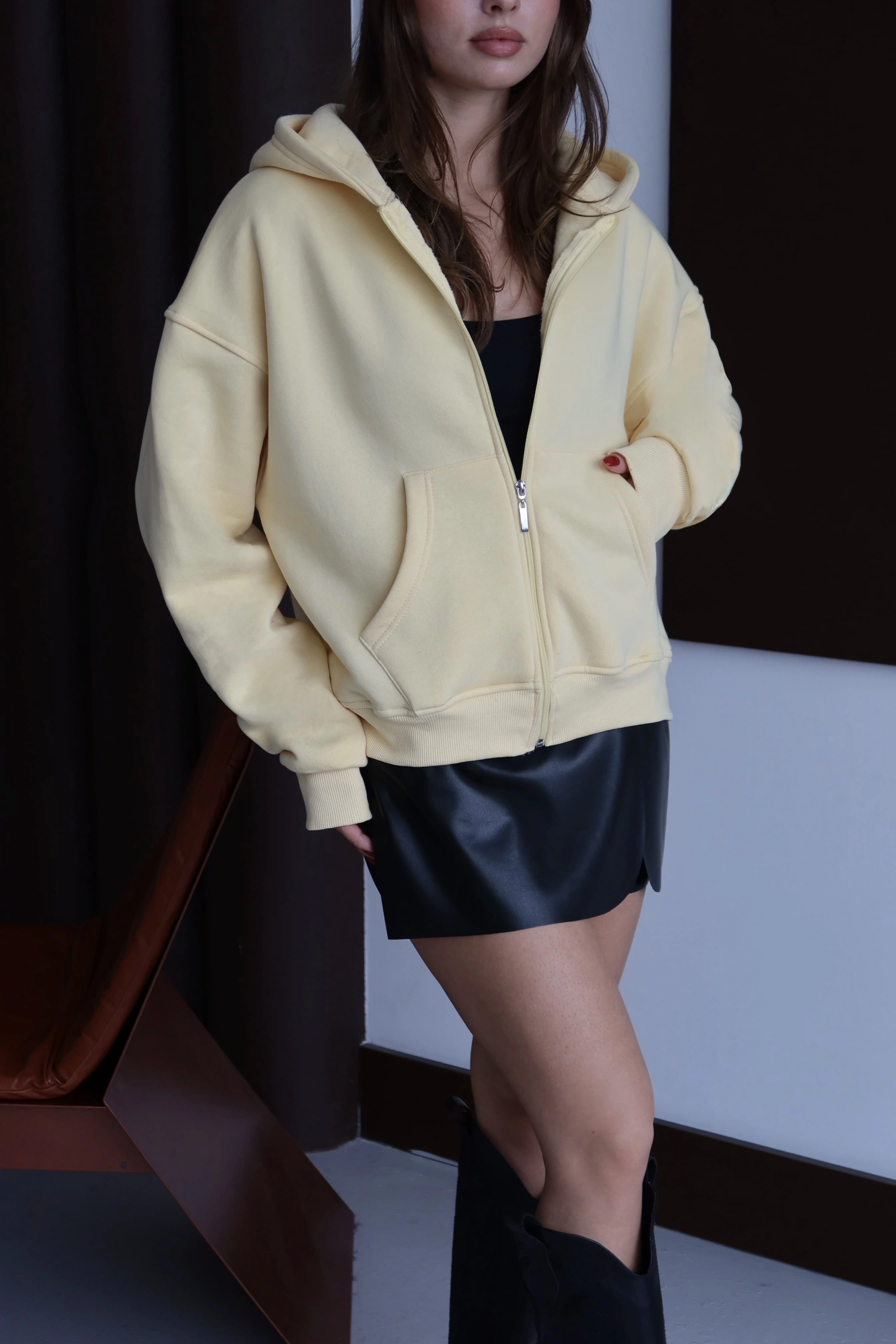 3 iplik şardonlu kapşonlu hoodie frm sarı p510437