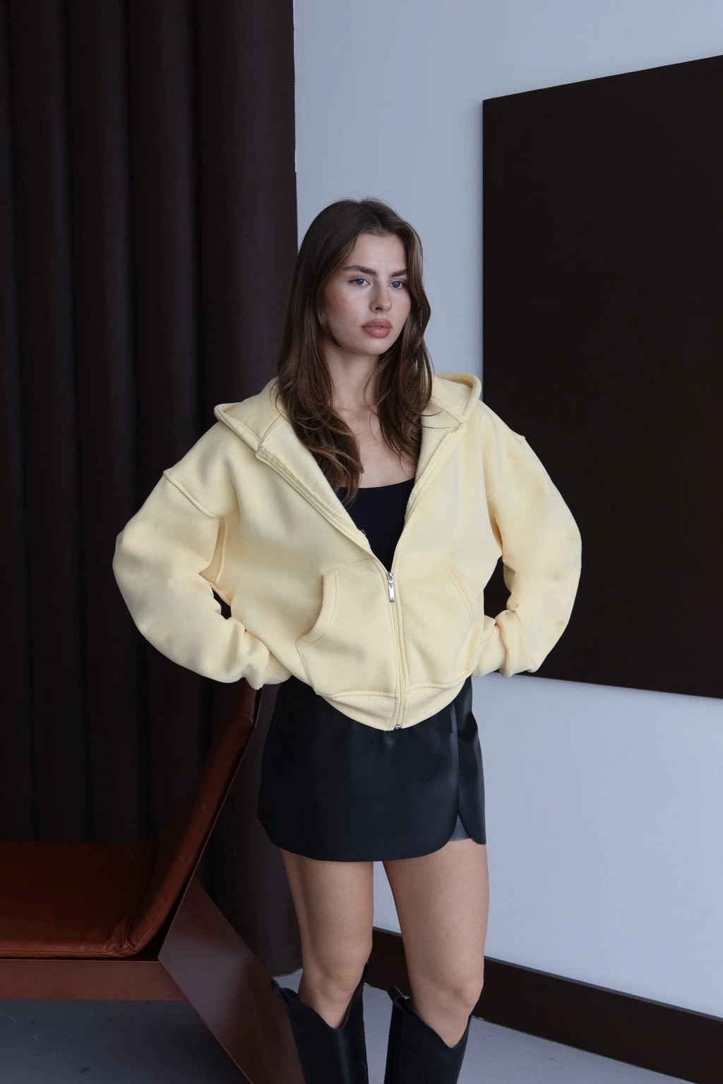 3 iplik şardonlu kapşonlu hoodie frm sarı p510437