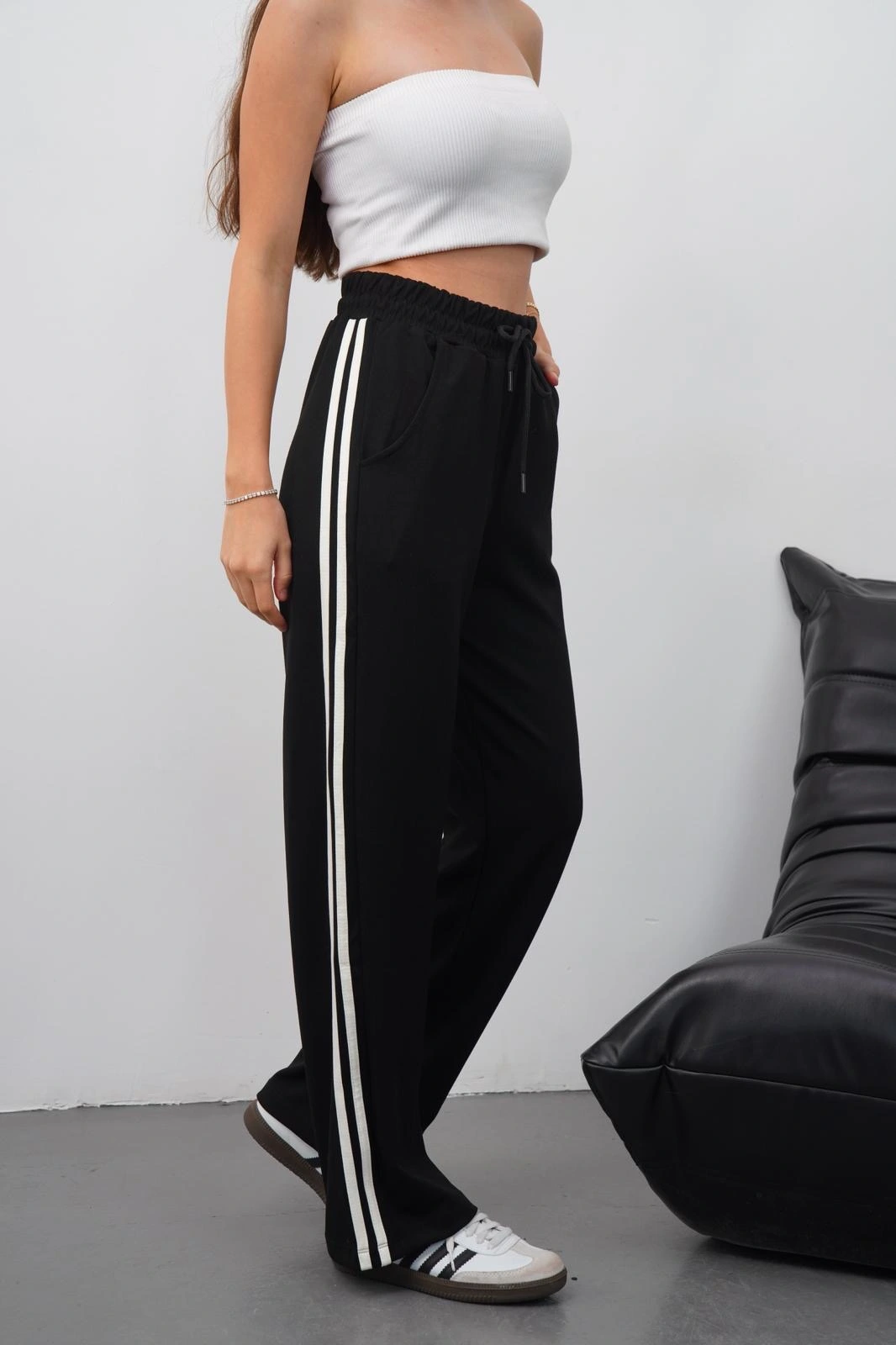 Yandan çift şeritli oys pantolon siyah