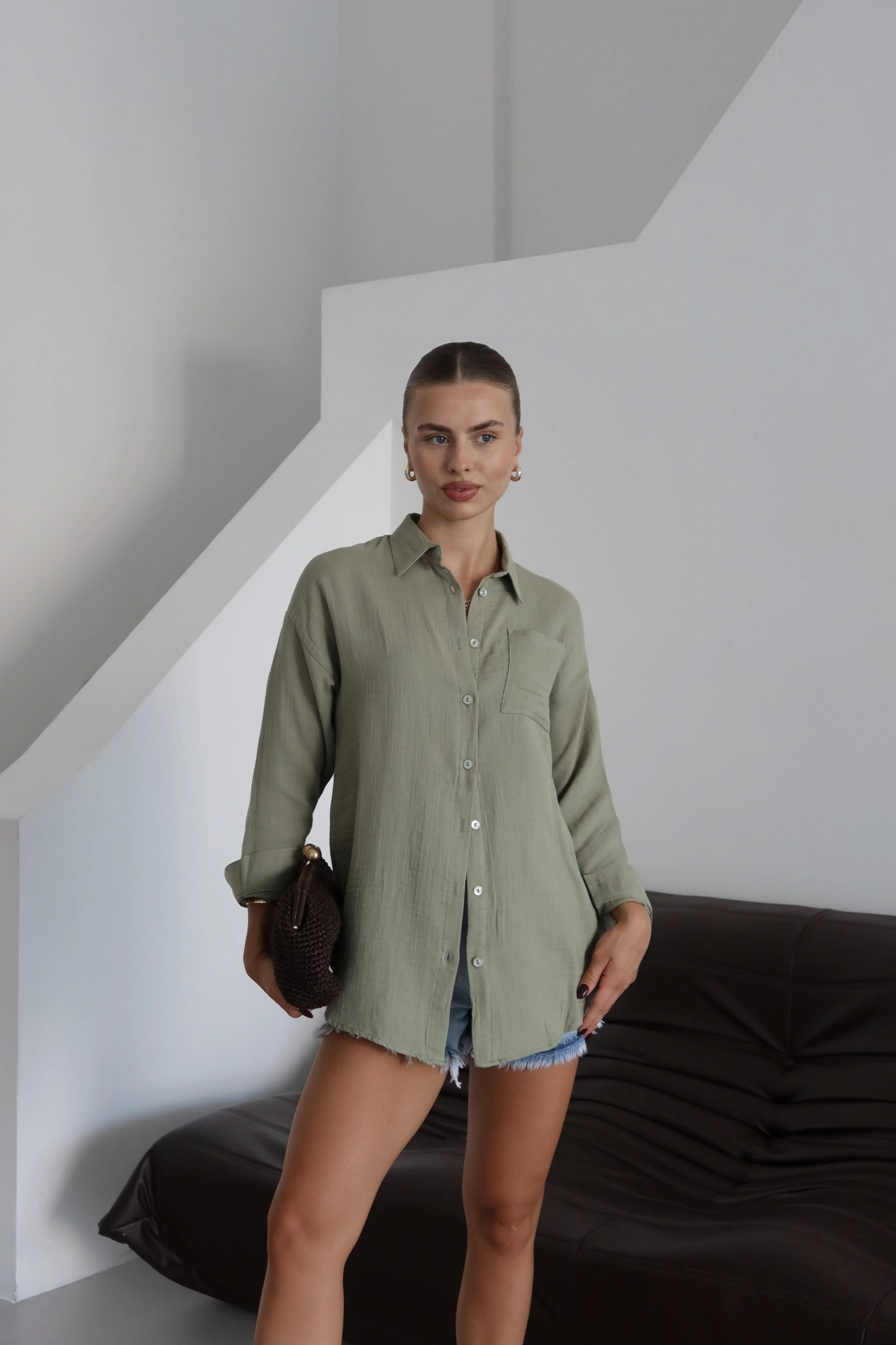 Tek cepli müslin gömlek haki pt