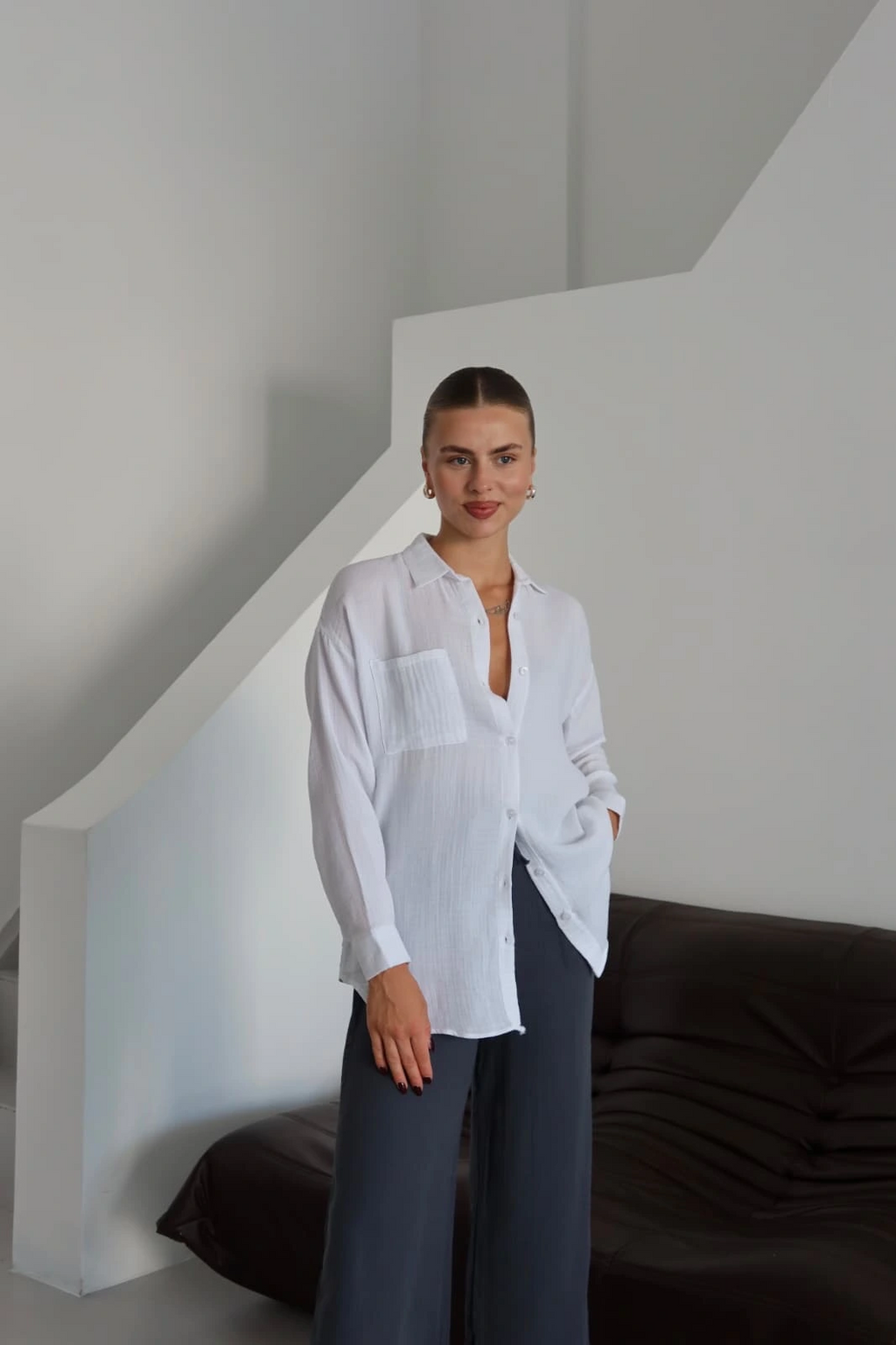 Tek cepli müslin gömlek beyaz pt