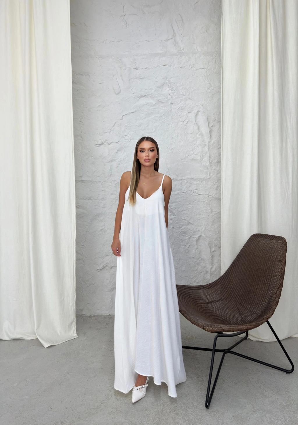 Aerobin uzun elbise beyaz pt