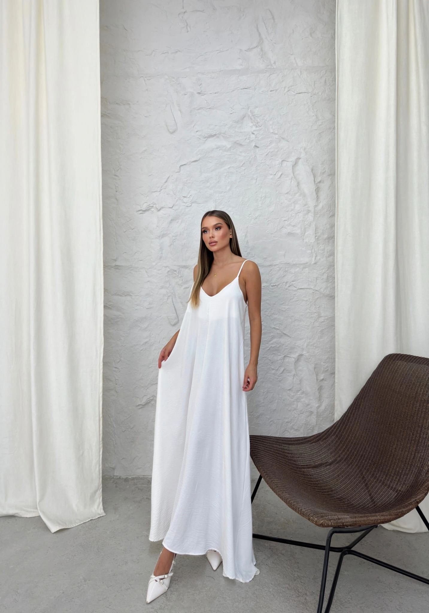 Aerobin uzun elbise beyaz pt