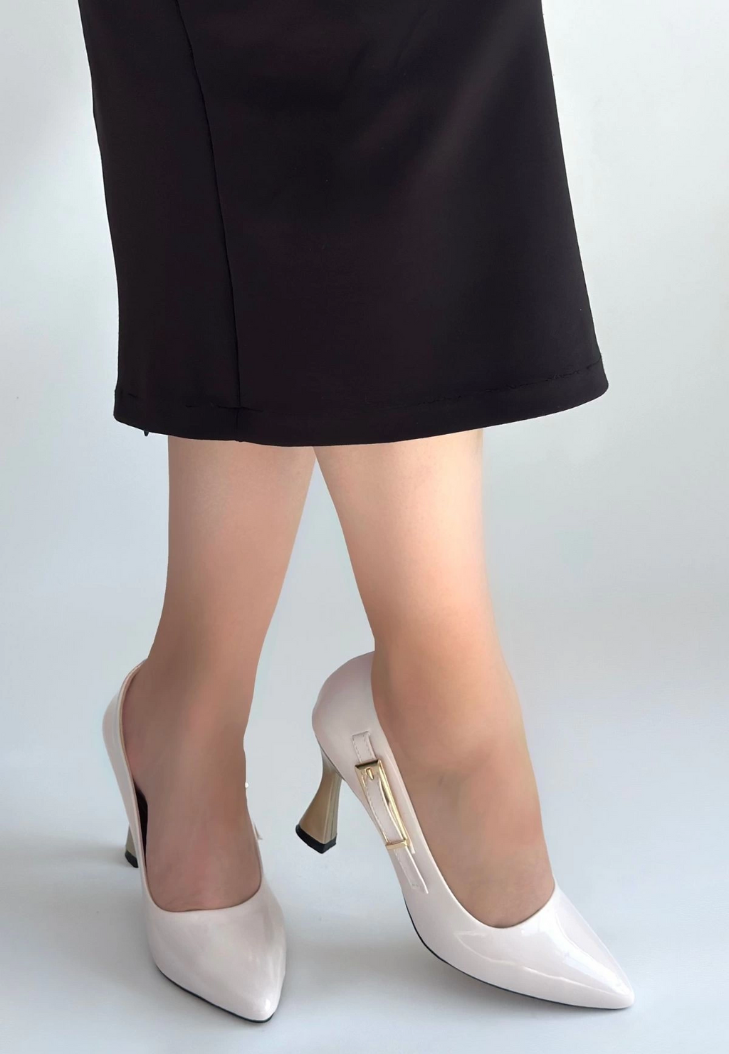 Motya Bej Rugan Topuklu Ayakkabı