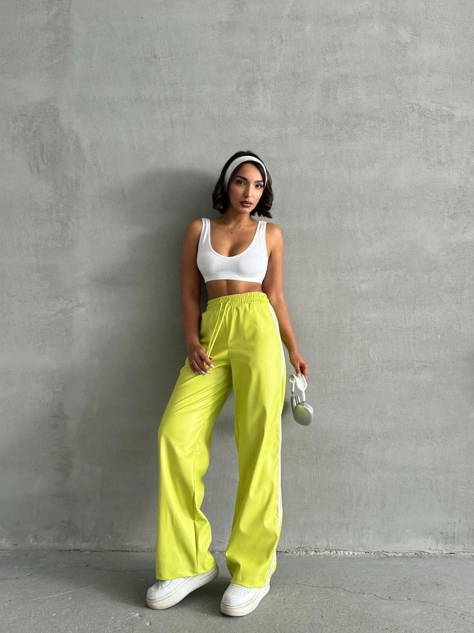 Şeritli deri pantolon yeşil h26430