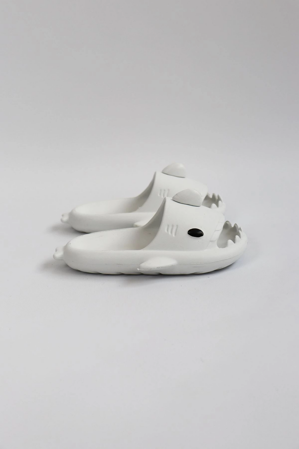 WG500 Köpekbalığı Beyaz Unisex Tam Ortopedik Terlik Shark Slides Cocuk